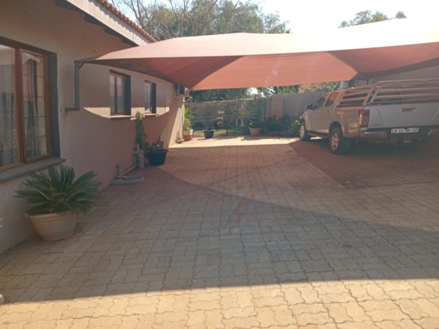 3 Bedroom Property for Sale in Bloemhof North West